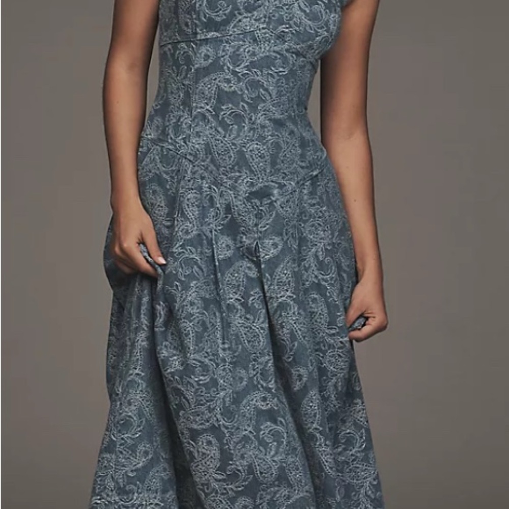 Avec Les Filles Square Neck Embroidered Denim Midi Dress Size 6